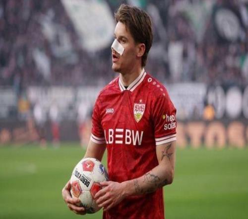 踢球者：多特正在关注斯图加特的荷兰中卫亨德里克斯