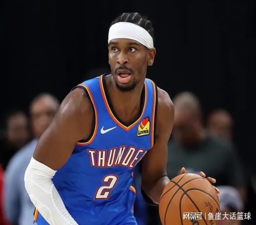 37分惨败！亚历山大30+7三节打卡，霍姆格伦15+15，库里也无奈