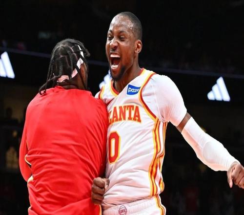 老鹰球迷高呼，谢谢你勇士！高效拿到20+7，库明加让勇士后悔