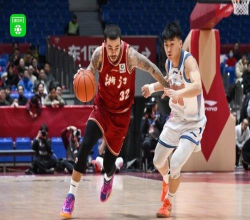 浙江9577新疆取赛季第二胜，阿不都沙拉木24+5+3，兰道夫20分