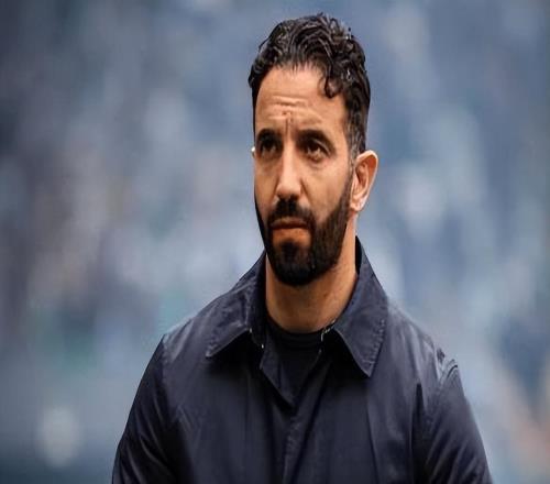 罗马诺证实曼联签下新凯塞多和梅努一样的成长经历，会给机会么