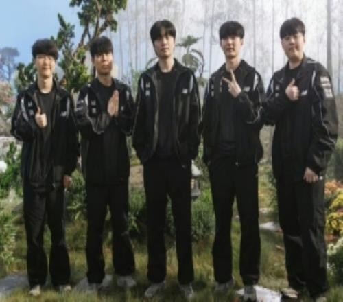 解说硕硕：BDD今天把超威从头爆到尾！超威又倒在了四强！