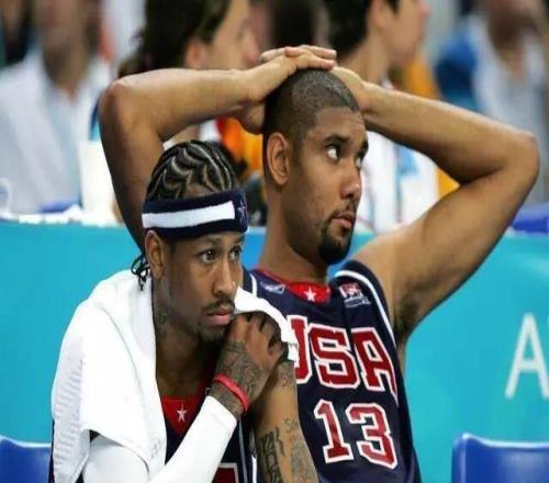 刚刚！詹姆斯提前入选了NBA名人堂！