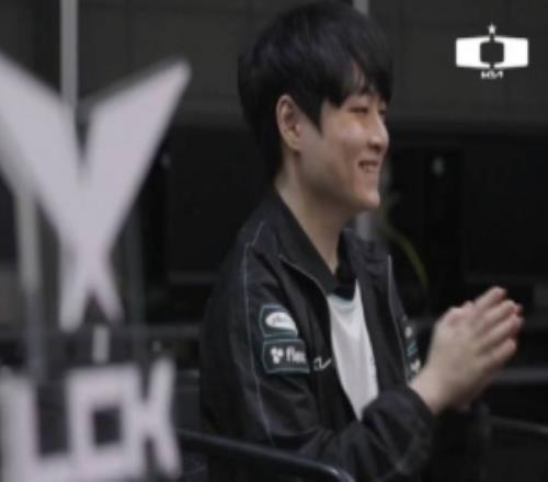 ShowMaker：我记忆里上次赢GEN还是21夏时隔五年真的非常开心