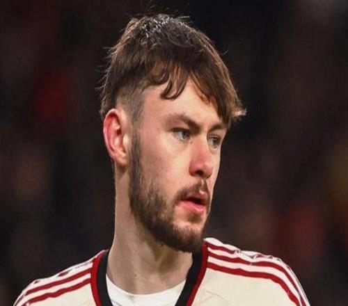 布拉德利因右膝重伤提前报销赛季