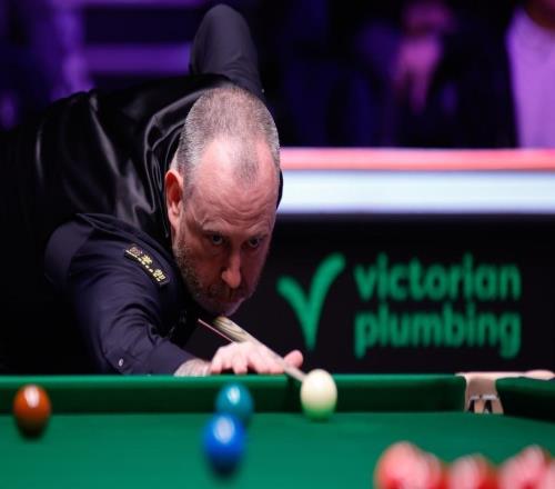 体坛联播曼联战平西汉姆5轮仅1胜，米兰意大利杯遭淘汰