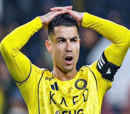 一年三换队，22岁走遍六国！利雅得胜利7700万欧前锋，又租借离队