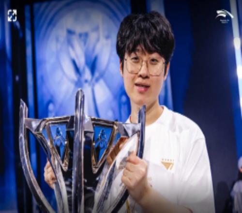 Reddit热议宙斯祝福T1：可能会后悔，但想证明自己是很酷的事情