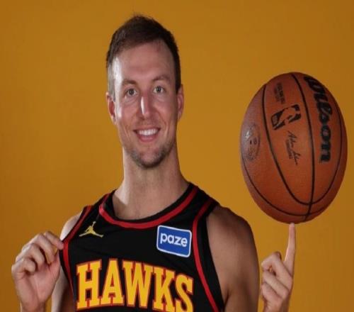 湖人唯一交易完成！彻底放弃防守，提升三分攻势！