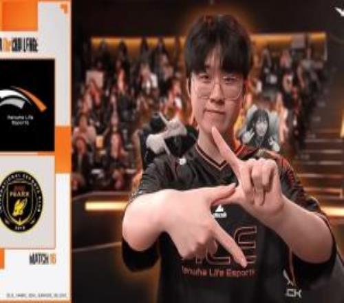 Zeus：连胜心情很好，选纳尔因为胜率非常高优点也很多