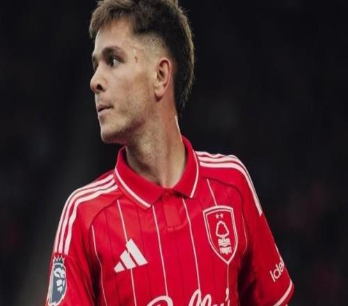 记者：有意租借森林中场麦卡蒂的是斯特拉斯堡，而非切尔西