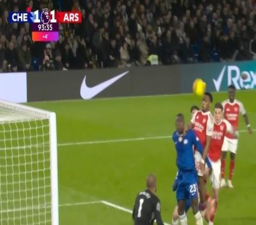 赖特：我非常沮丧阿森纳错失绝杀，哲凯应该大喊廷贝尔让开