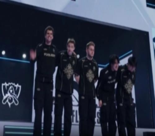 FLY发布人员变动公告：上单选手Bwipo正式离队