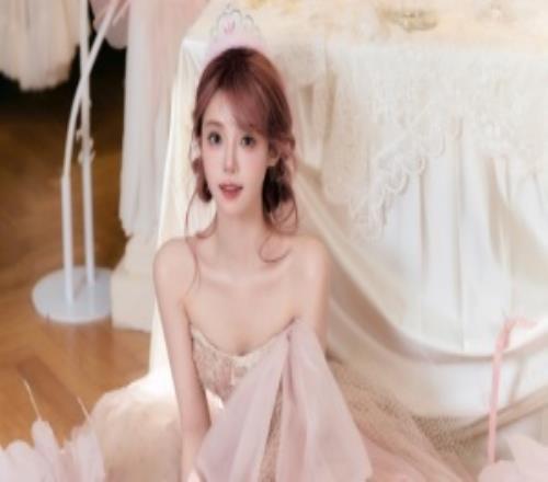 小钰回应Rookie微博官宣分手：前路自有光，过往皆序章