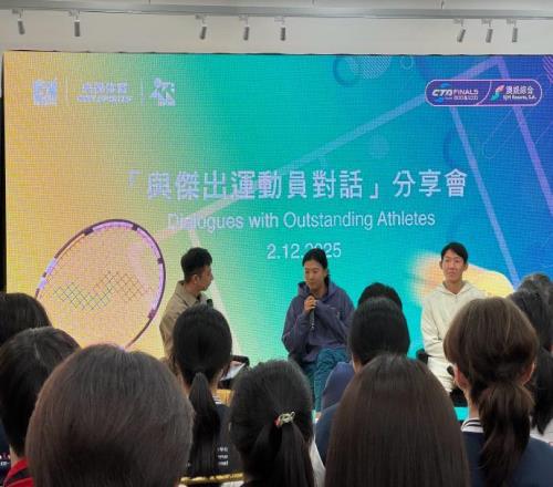 中国金花刘方舟退役！