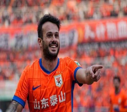 曝瓦科与泰山队签下三年长约，年薪两千万，两点让其回心转意