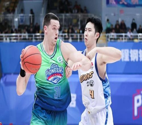 常规赛第9轮多点开花，赵岩昊个人得分创赛季新高，浙江方兴渡收获七连胜！