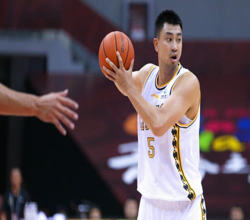 媒体人：广厦签回老将苏若禹，曾在广厦效力9个赛季