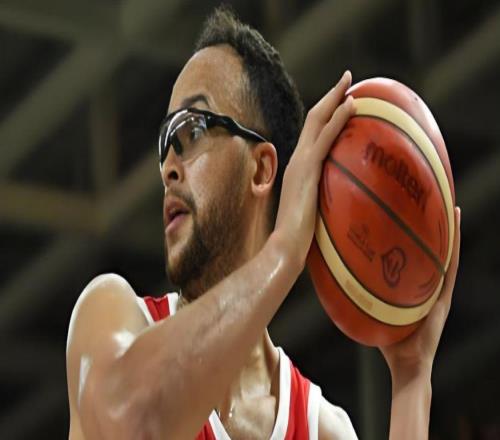 更改了国籍李凯尔用9个字回应！