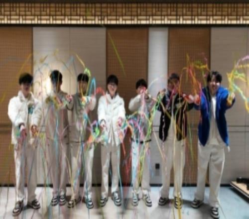 IG分享跨年花絮VLOG：美丽的夜色下是極动的人来康康跨年物料吧