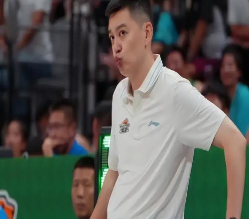 辽宁球迷心碎了！辽宁直指暂无换外援计划，这四外打强队毫无贡献