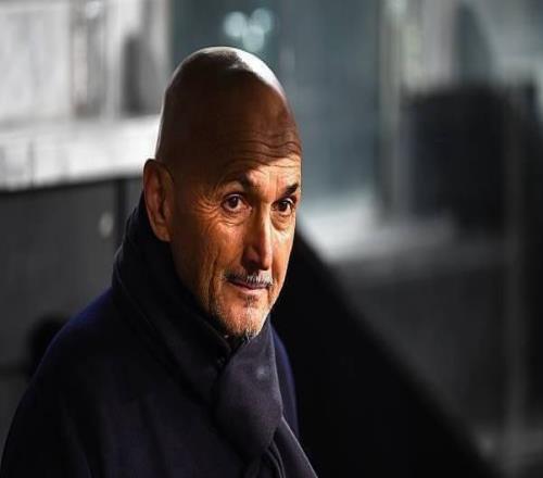 尤文图斯50横扫克雷莫内塞麦肯尼双响斑马军团追平罗马