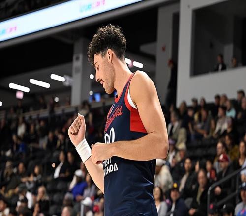 三分命中率接近五成！快船二队还隐藏着一名潜在的顶级投手