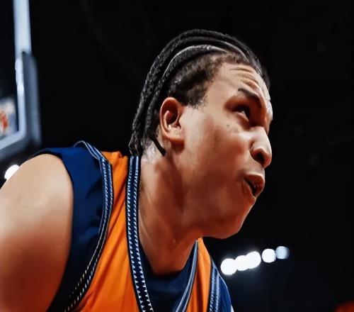 CBA劲旅20分惨败，战绩一胜四负，球迷：留给丁团长的时间不多啦