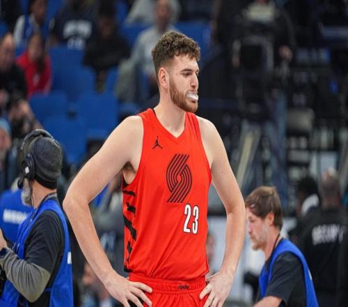 火箭对开拓者！伤病报告：双核缺阵，新援下放，第4控卫火线归队