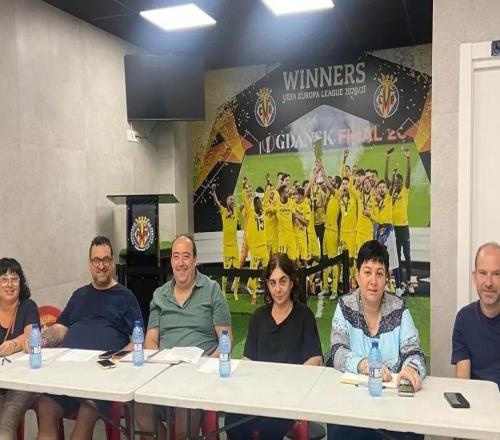 西媒：比利亚雷亚尔球迷协会开会投票，压倒性支持海外赛计划