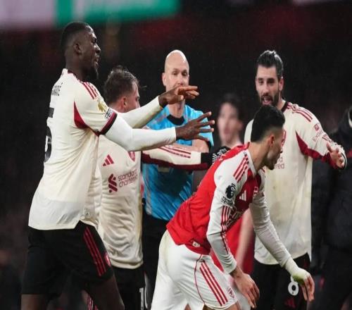 TA：哲凯赖什无法为枪手提供太多贡献弗林蓬在右翼表现尚可