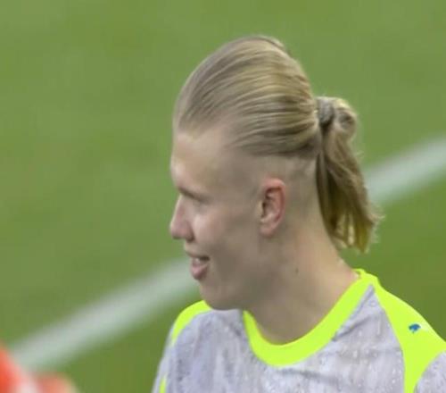 下一场追平哈兰德在英超已打入102球，仅比C罗少1球