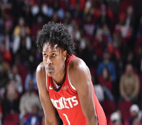 6场只投1记三分！火箭队主控正式转型突破+传球为主，不再浪投