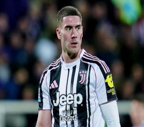 米兰压哨放弃马特塔，夏窗瞄准3名大中锋，DV9领衔，意国脚在列