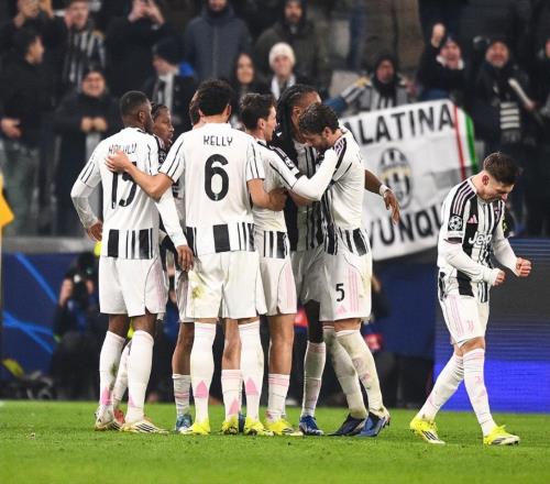 02！穆里尼奥杯赛3连败，7轮欧冠拿6分濒临出局，末轮需死磕皇马