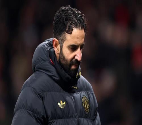 天空：曼联解雇阿莫林是因为他拒绝根据不同情况调整战术