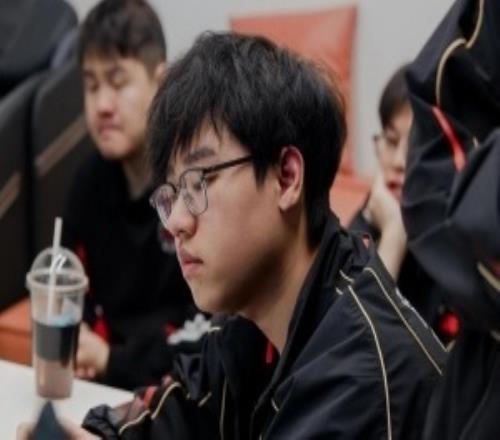 不打Bin哥我就是猛！Xiaoxu两局爆杀Flandre狂砍11012的豪华战绩