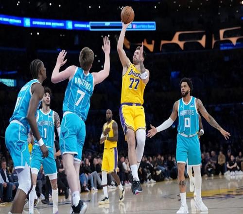 选了也不培养，随意放走的二轮秀，如今场均8+8，快船后悔了吗