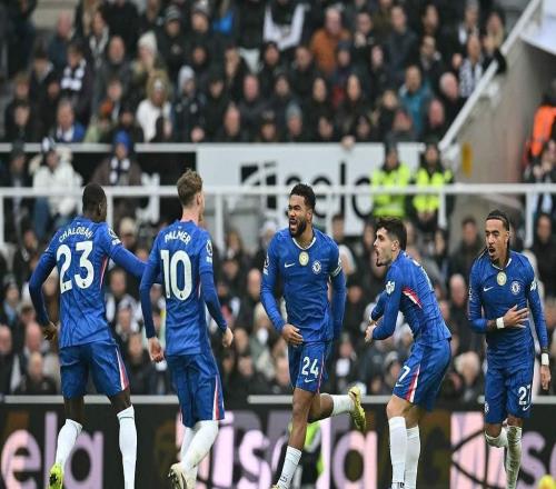 懂球帝X咪咕英超第17轮最佳进球：里斯詹姆斯远距离任意球