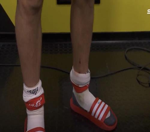 斯塔尼希奇：若球员身背黄牌，不能让他觉得裁判不会再给一张