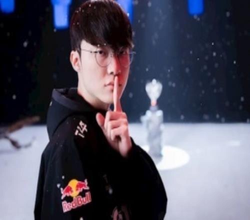 交手T1的最后一个门票！JDG将在明日交手iG争取4号种子出征S赛
