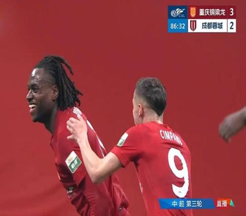 重庆撤下队长活了！成都上拜合拉木蔫了中超最火爆德比一将惊喜