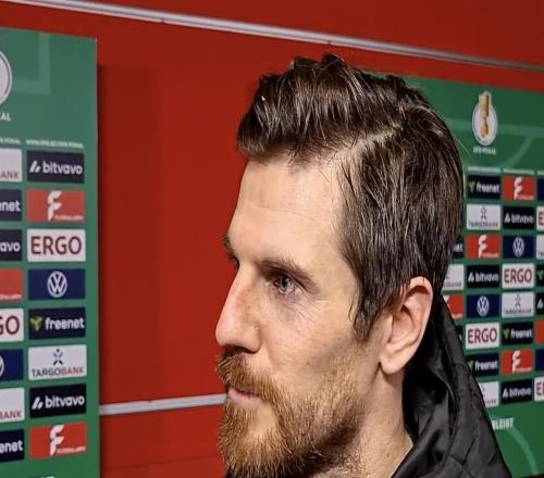 霍夫曼谈德国杯半决赛或将战拜仁：想夺冠就必须击败最强球队