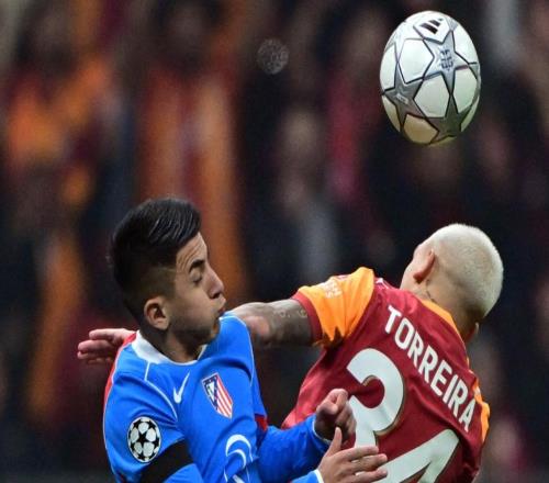 1亿锋霸急速陨落：7场0球，西蒙尼太失望：连续3次提前换下他