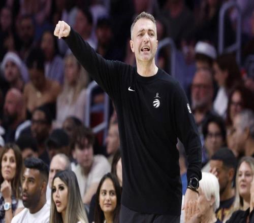 猛龙队主帅效仿马刺队传奇教练波波维奇，力图限制斯蒂芬库里