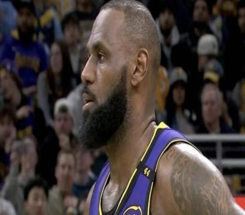 詹姆斯30分湖人送鹈鹕八连败，墨菲39分比琼斯更值得追逐