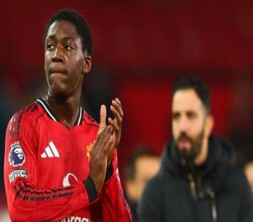 记者：阿莫林离职后，那不勒斯签下梅努的可能性正在降低