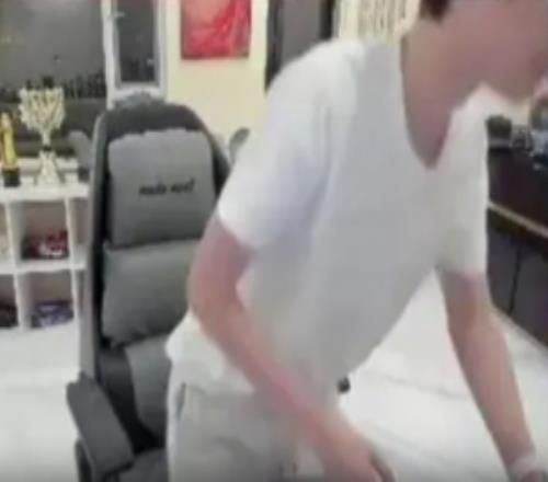 老头乐解散！Doinb：下午宝蓝说不打了然后Lwx和我也不打了