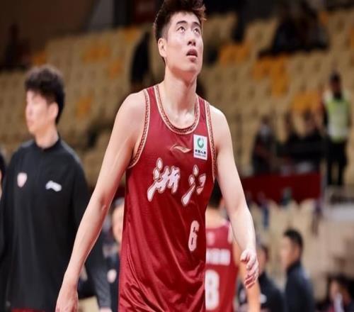 CBA新赛季最倒霉球队！3连败后主力意外受伤：丁伟急郭士强更急