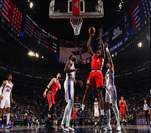 哈登寻求交易流言影响太大快船主场惨败76人球队近22战17胜